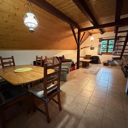 Ferienhaus Hamrovka Vlastejovice
